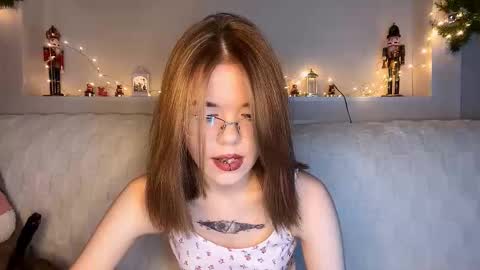 Lina online show from 01-07-26, 09:06