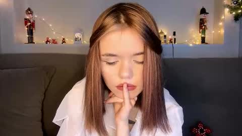 Lina online show from 01-10-26, 10:47