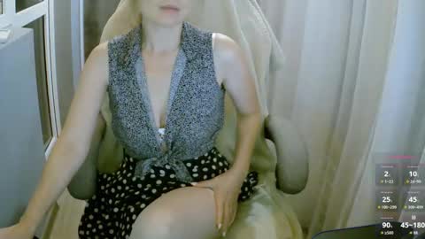 Mari online show from 11-09-25, 09:24