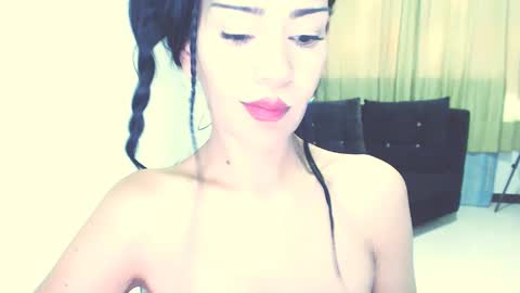 Snapshot of mari4you69 chatting on 02-09-25, 03:01 mari4you69 online show from 02-09-25, 03:01