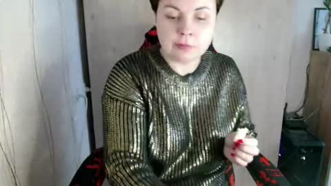 Mari online show from 10-30-25, 06:37