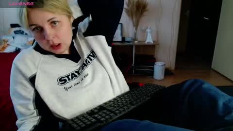 Mari online show from 02-10-26, 06:28