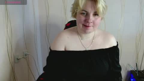 Mari online show from 04-08-26, 05:07