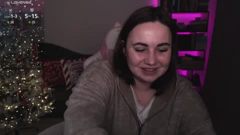 mari moore online show from 12-17-24, 06:09