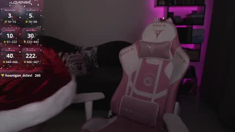 mari moore online show from 12-20-24, 08:06