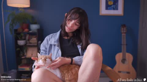 Snapshot of maria_alfonsina_ chatting on 12-13-24, 01:33 Alfonsina online show from 12-13-24, 01:33