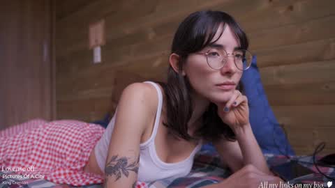 Snapshot of maria_alfonsina_ chatting on 03-01-25, 05:05 Alfonsina online show from 03-01-25, 05:05