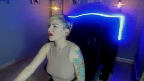 Snapshot of maria_fernandaxxx_ chatting on 01-19-25, 08:30 Maria fernanda online show from 01-19-25, 08:30