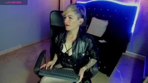 Snapshot of maria_fernandaxxx_ chatting on 01-24-25, 10:51 Maria fernanda online show from 01-24-25, 10:51