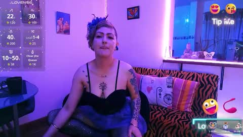 Snapshot of maria_fernandaxxx_ chatting on 09-28-25, 02:06 Maria fernanda online show from 09-28-25, 02:06