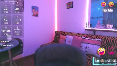 Snapshot of maria_fernandaxxx_ chatting on 10-31-25, 11:06 Maria fernanda online show from 10-31-25, 11:06