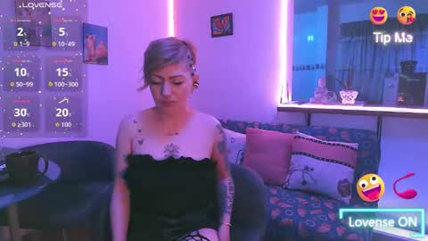 Snapshot of maria_fernandaxxx_ chatting on 11-21-25, 07:12 Maria fernanda online show from 11-21-25, 07:12