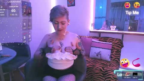 Snapshot of maria_fernandaxxx_ chatting on 11-27-25, 10:23 Maria fernanda online show from 11-27-25, 10:23