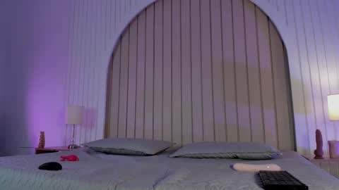 Maria  online show from 11-26-25, 11:44