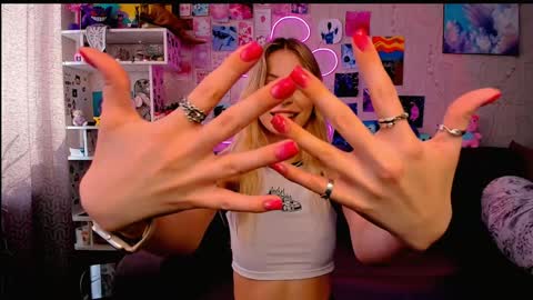 Snapshot of maria_hunt chatting on 02-08-25, 07:15 Maria online show from 02-08-25, 07:15