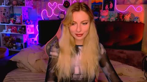 Snapshot of maria_hunt chatting on 10-07-25, 08:44 Maria online show from 10-07-25, 08:44