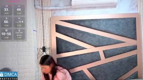 maria_twenty online show from 12-17-25, 11:05