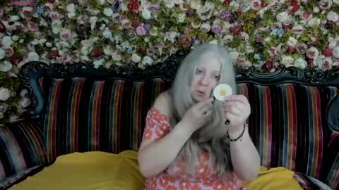 Maria online show from 04-19-26, 10:12