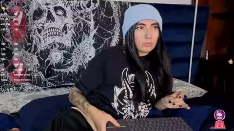 Maria online show from 10-21-25, 07:36