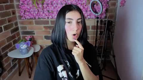 Maria online show from 04-24-26, 07:16