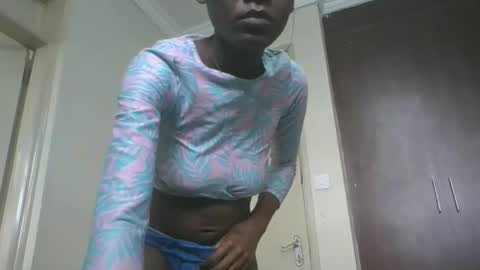 mariahsexy4u online show from 04-24-26, 09:23