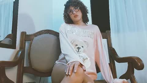 Snapshot of mariajuany99 chatting on 05-30-26, 02:52 mariajuany99 online show from 05-30-26, 02:52