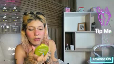 mariam_noir online show from 11-18-25, 09:08