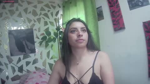 mariam_schubert online show from 01-20-25, 06:32