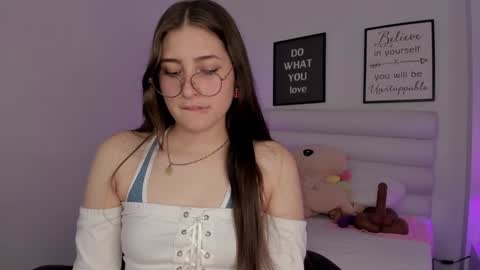 Mariam online show from 12-22-24, 01:45