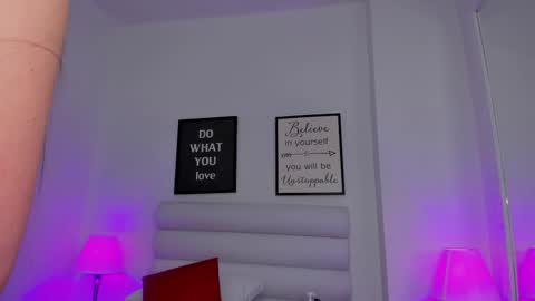 Mariam online show from 03-12-25, 01:36