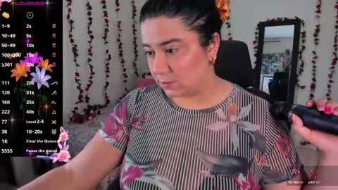   Mariam Castiblanco online show from 03-06-25, 10:26