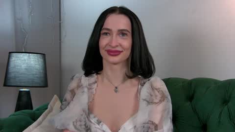 Snapshot of mariamenson chatting on 01-22-25, 03:52 MariaMenson online show from 01-22-25, 03:52