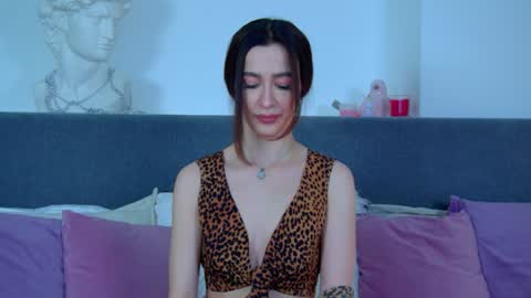 Snapshot of mariamenson chatting on 02-08-25, 12:28 MariaMenson online show from 02-08-25, 12:28