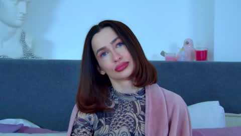 Snapshot of mariamenson chatting on 02-12-25, 05:47 MariaMenson online show from 02-12-25, 05:47