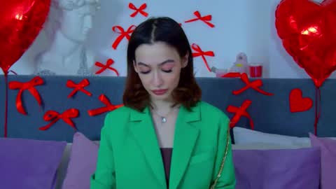 Snapshot of mariamenson chatting on 02-19-25, 04:34 MariaMenson online show from 02-19-25, 04:34