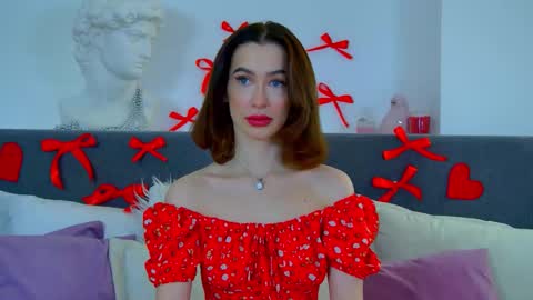 Snapshot of mariamenson chatting on 03-04-25, 06:39 MariaMenson online show from 03-04-25, 06:39