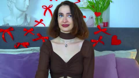 Snapshot of mariamenson chatting on 03-08-25, 03:17 MariaMenson online show from 03-08-25, 03:17