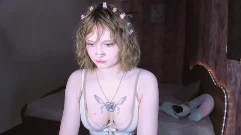 Maria online show from 04-22-26, 01:41