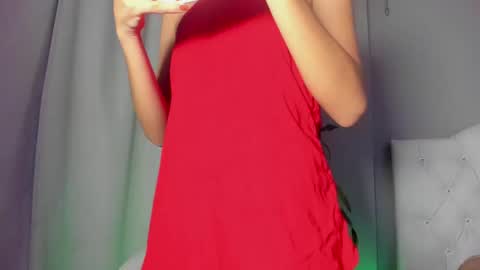 Snapshot of marian_skinny chatting on 12-13-24, 01:04 Marian online show from 12-13-24, 01:04