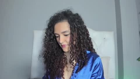 Snapshot of marian_skinny chatting on 01-04-25, 12:59 Marian online show from 01-04-25, 12:59