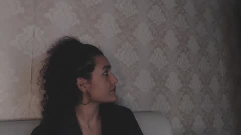 Snapshot of marian_skinny chatting on 01-07-25, 11:03 Marian online show from 01-07-25, 11:03