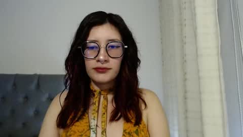 Snapshot of mariana124_ chatting on 01-08-25, 07:13 Mariana online show from 01-08-25, 07:13