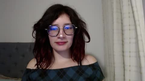 Snapshot of mariana124_ chatting on 01-09-25, 08:11 Mariana online show from 01-09-25, 08:11