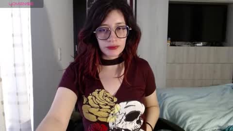 Snapshot of mariana124_ chatting on 02-22-25, 12:40 Mariana online show from 02-22-25, 12:40