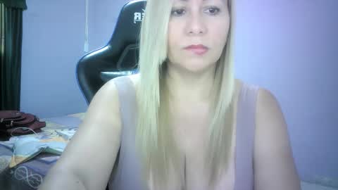 mariana995649 online show from 11-24-25, 02:39