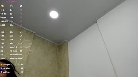 Snapshot of mariana_allen chatting on 01-07-25, 09:50 Mariana Allen online show from 01-07-25, 09:50