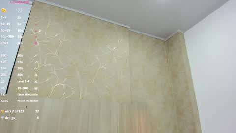 Snapshot of mariana_allen chatting on 01-21-25, 09:46 Mariana Allen online show from 01-21-25, 09:46