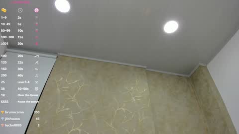 Snapshot of mariana_allen chatting on 02-01-25, 10:05 Mariana Allen online show from 02-01-25, 10:05