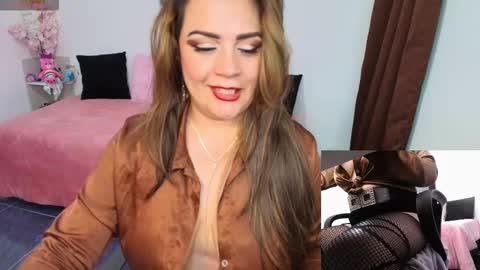 Snapshot of mariana_beltrann chatting on 03-14-26, 09:04 Mariana online show from 03-14-26, 09:04