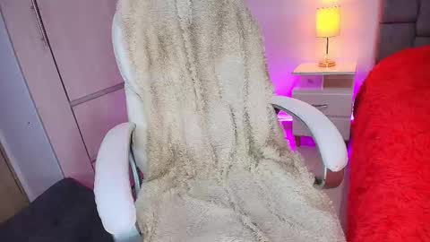 Mariana Gomez online show from 03-07-25, 06:54